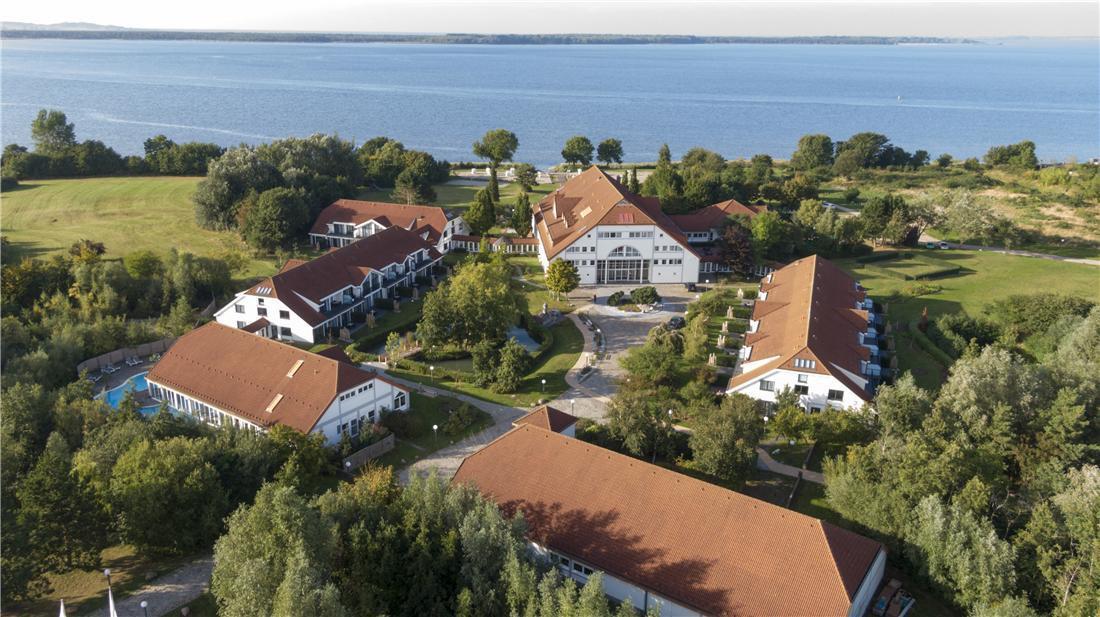 Aedenlife Hotel & Resort Ruegen Trent Exterior photo